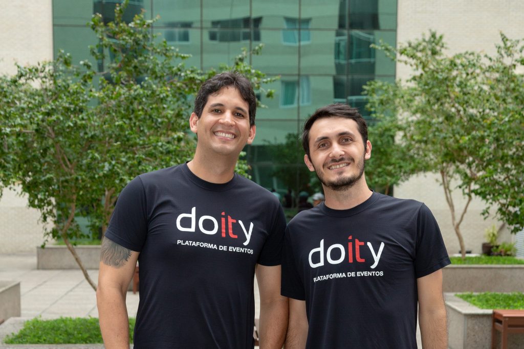 DOITY 7 Geraldo e Uziel