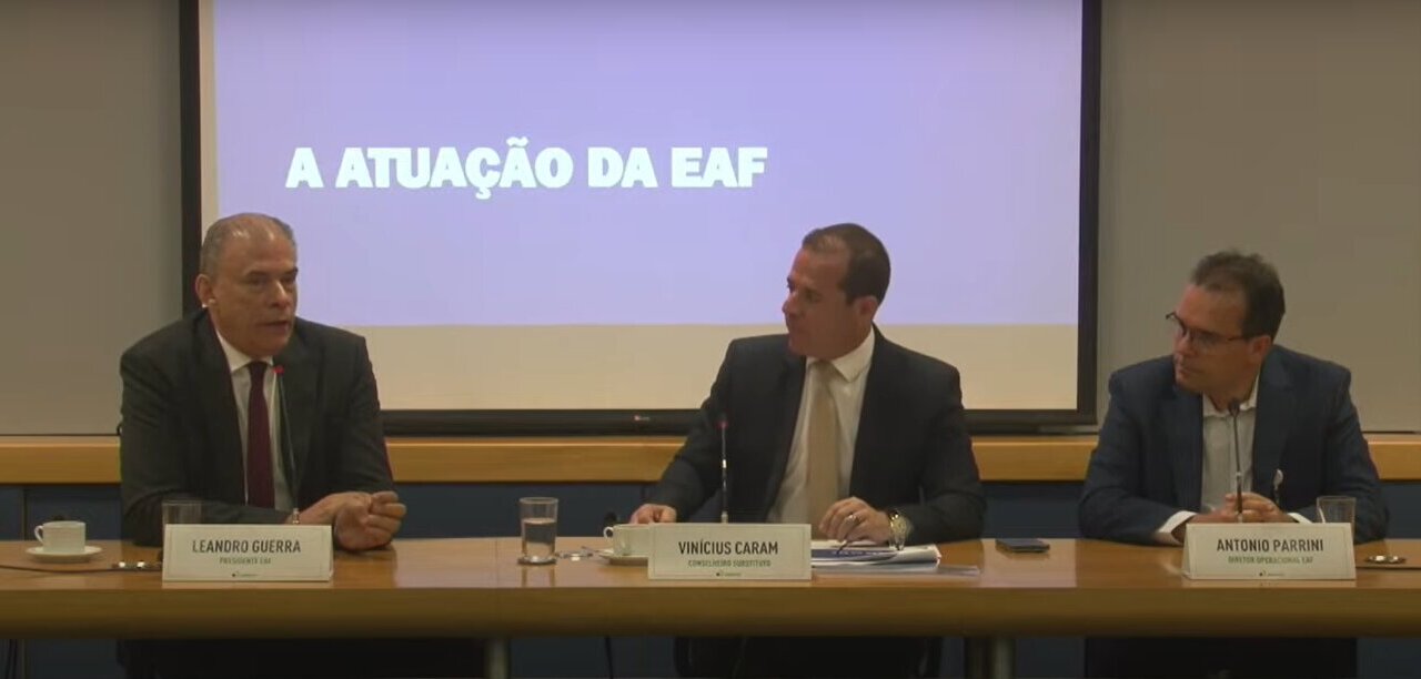 Seca do Amazonas atrasa instalação da Infovia 2 para janeiro de 2025, informa EAF