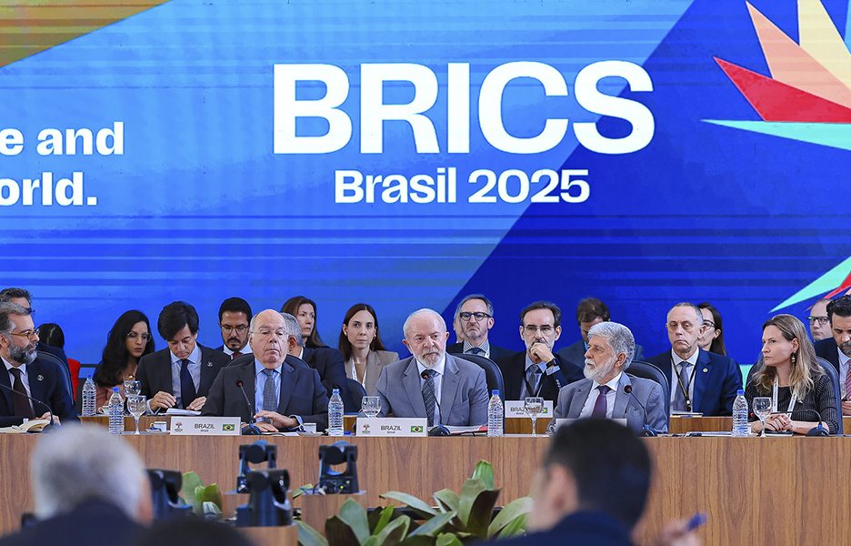 Lula ao Brics: “Qualquer tentativa de desenvolvimento econômico passa pela IA”